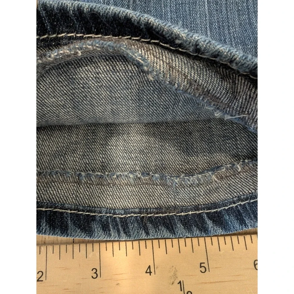 BKE Buckle Culture Low Rise Boot Cut Stretch Denim Jeans Women's Size 28 /30.5 - Picture 6 of 13